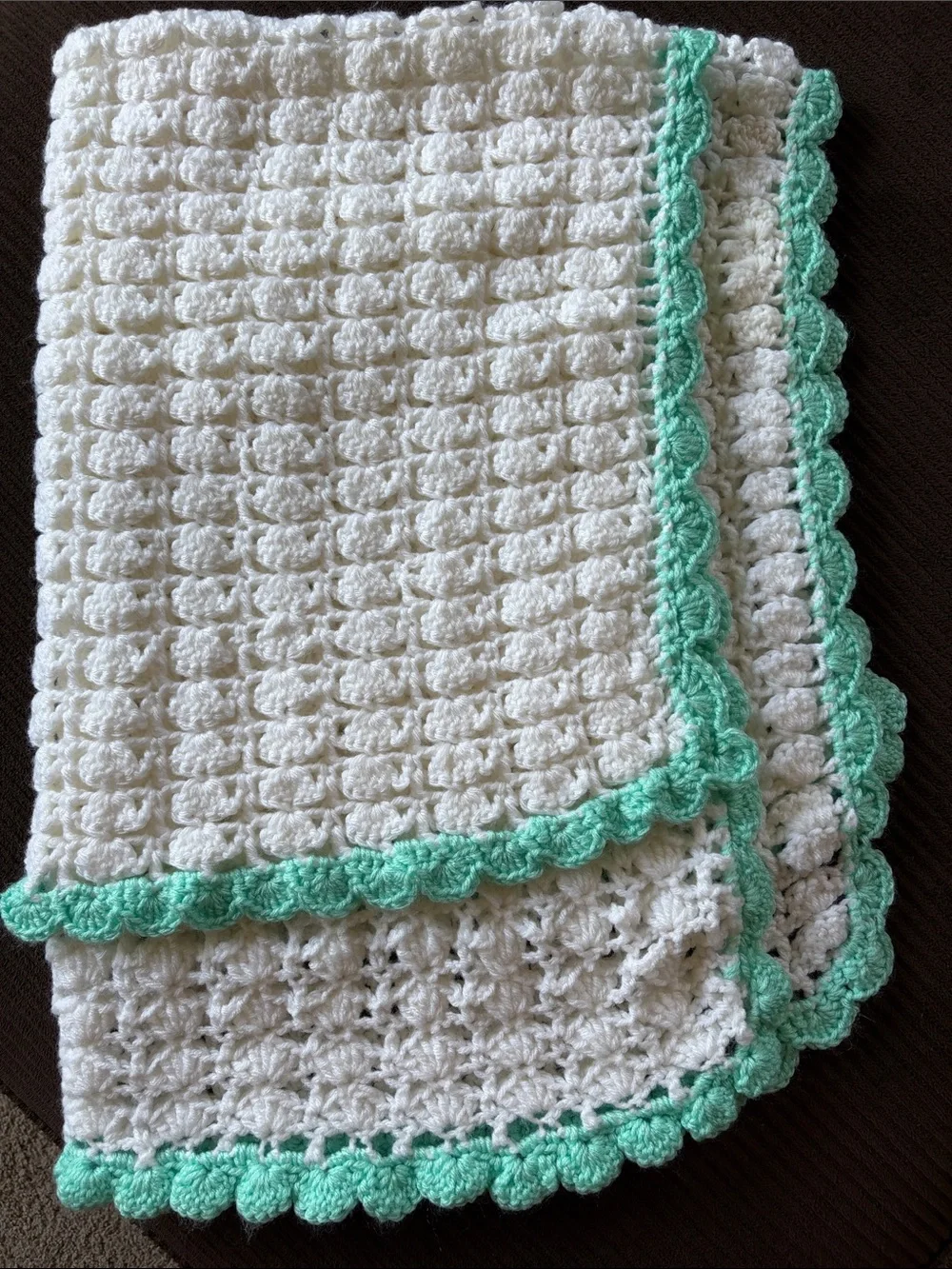 Hand Made Crochet Baby Afghan Mint Green Scalloped edge